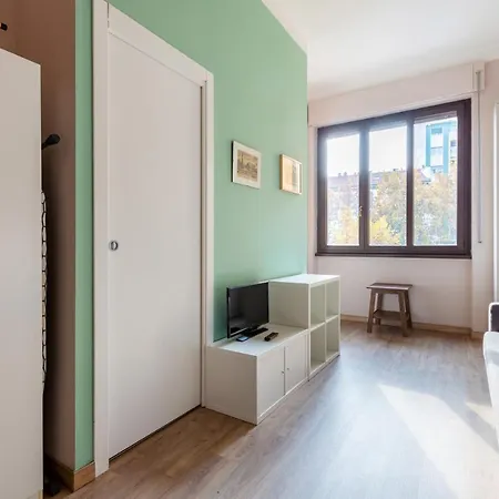 Apartment Garibaldi District Cosy Studio